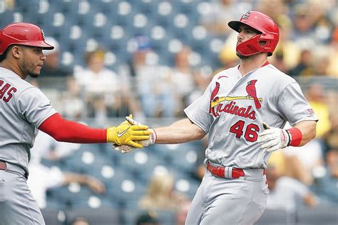 Palacios helps Cardinals avoid sweep in 6-4 win over Pirates